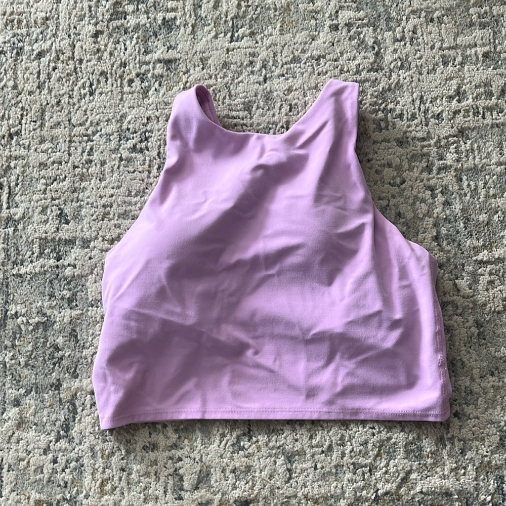 Athleta Conscious Crop